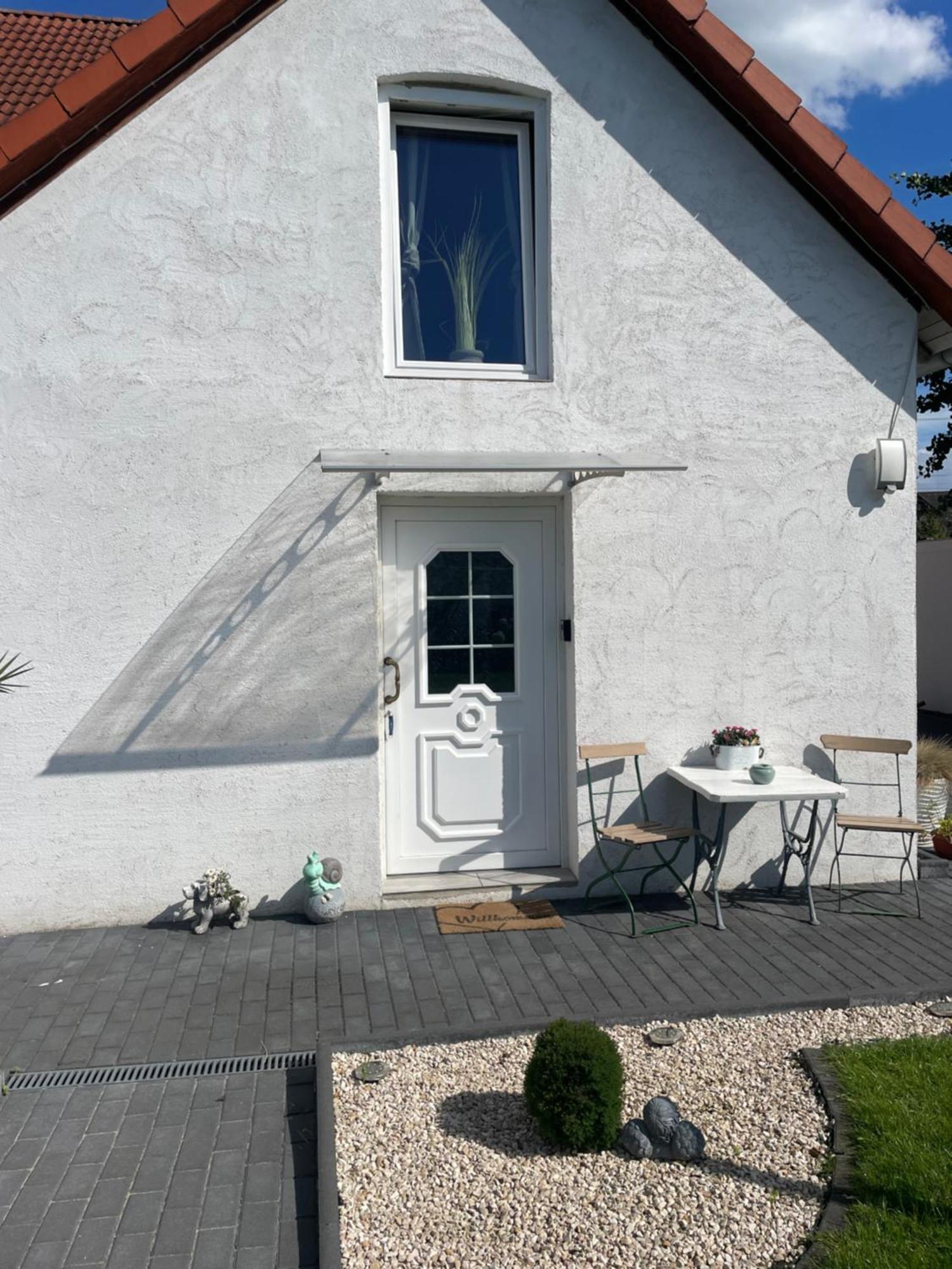 Kleine Gemuetliche Einliegerwohnung Mit Garten Und Pool Nordstemmen Buitenkant foto